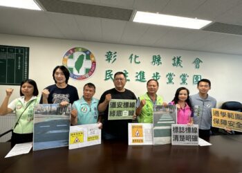 影音/民進黨團重視通學區內行人的安全　呼籲縣府將行人穿越線改為綠底白線