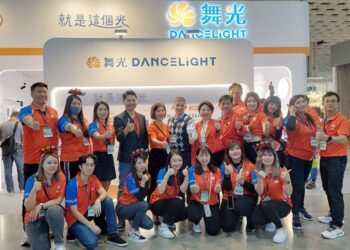 引領照明產業新浪潮   舞光融合美學與環保