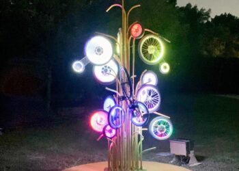 大葉大學參與台灣設計展 光之智慧結合彰化自行車產業特色