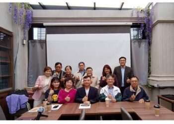 高雄市圓夢關懷協會成立長青學苑與銀髮健康俱樂部