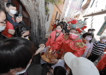 空軍三重一村春節不打烊 初三麻將大賽、初四財神送金幣巧克力 還有復古童玩等你玩翻天