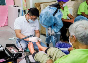 長輩剪趾甲沒煩惱　嘉縣府與民間團體合推公益剪趾