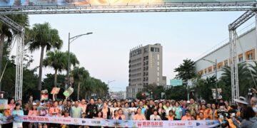 2025鹿港馬拉松熱鬧開跑 補給站提供麵線糊、蝦猴等在地小吃