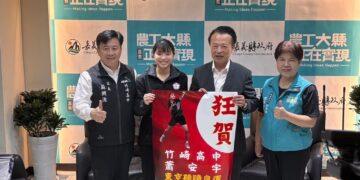 嘉義縣竹崎高中蕭安宇克服障礙　榮獲2026總統教育獎