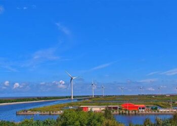 王功漁港秋冬日落夕照美不勝收 　點開直播遠距欣賞王功漁港獨特魅力