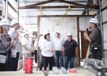 「嘉有木屋」成功活化木造建築　黃敏惠率隊視察整建維護工程