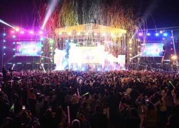 嘉義跨年晚會六萬人熱力滿滿　音樂舞蹈點燃夜空