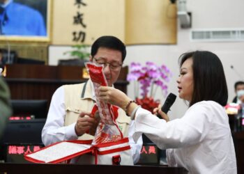 林燕祝怒批林宜瑾特助違反利益迴避法和貪污條例　5年介入9237件案標案
