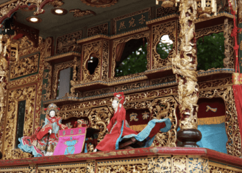 亦宛然掌中劇團巡演 泰山巖、保和宮、鄞山寺上演經典劇碼 文化之旅不可錯過