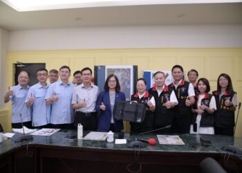 海委會主委管碧玲力挺花蓮災後振興 徐榛蔚感恩並建請施建花蓮港跨港大橋