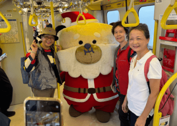 搭捷運感受耶誕氛圍 桑塔熊親子互動 新北歡樂耶誕城全面開啟