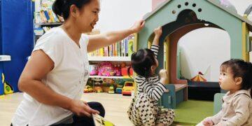 不只照顧！新北居家保母用音樂律動、親子共讀 豐富幼兒感官刺激與創造力