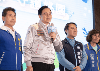 112年度水環境及淨海志工頒獎典禮   張善政感謝各界守護桃園水域環境