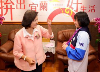 勇奪世中運柔道40公斤級金牌　壯圍國中高勻芮獲縣長表揚