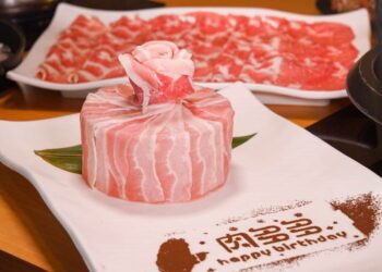 肉多多插旗香港銅鑼灣全台用餐送肉蛋糕  六福萬怡大廳酒吧8/31前推出奧運限定優惠