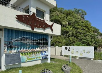 紀念斷橋事件 南方澳跨港大橋感恩紀念物揭幕啟用