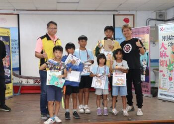 南臺科大紫錐花社挺進蘭嶼宣導反毒　大手牽小手營造無毒校園