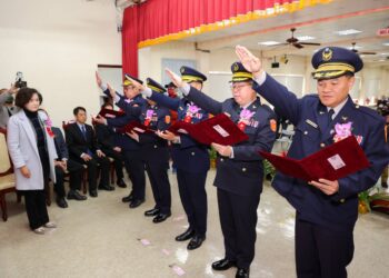 人事異動！ 宜蘭縣政府警察局卸、新任分局長聯合交接