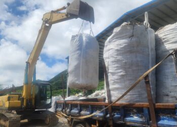 綠島蘭嶼兩離島垃圾轉運近2,400公噸　縣府籲減少使用一次性用品