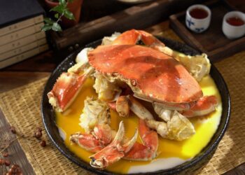 蟹蟹光臨 飯店餐飲海味橫行霸道龍蝦正炙