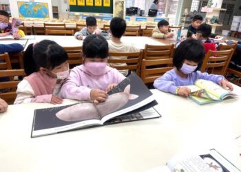 竹縣玉山圖書館再+1 打造竹中國小全新閱讀環境