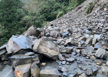 影音/太平山宜專一線8.5k坍方 交通暫時中斷預計下午2點搶通