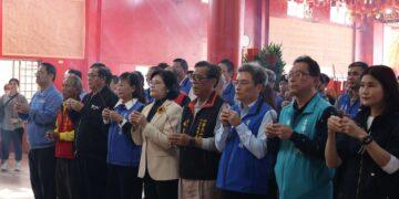 睽違12年縣府再辦跨年晚會 張麗善縣長率縣府團隊赴六房媽紅壇祈福