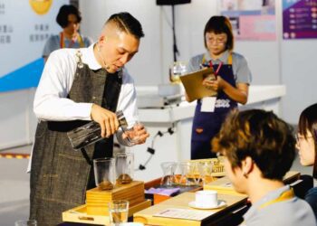 台中歐客佬再度獲世界盃虹吸賽台灣冠軍　業者推出慶祝優惠