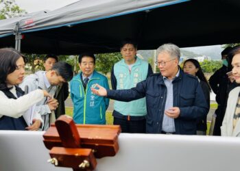 淨化得子口溪水質　陳金德率中央部會與縣府商議　從不同污染源著手改善