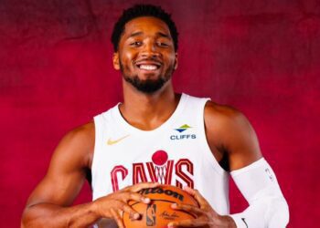 《NBA》勇士主場三分命中率慘不忍睹 直接被騎士三分雨轟垮