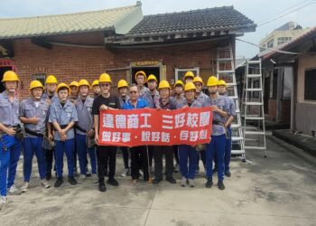 不怕會被AI取代行業！　達德技術科生用專業知識和技能幫助獨居水電修繕　