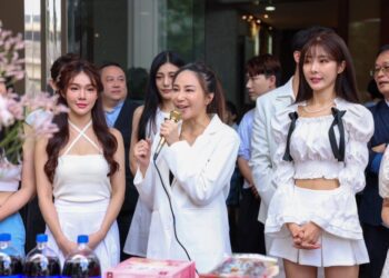 「大學生了沒」女星Ruby林珮瑩首度擔綱電影《人生的跳板-直播間》導演！