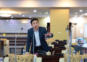 台南市議員李啟維今在台南市議會總質詢時為安平、南區提出建設願景