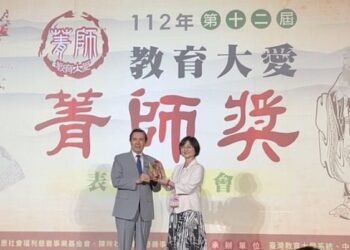 花工主任金良遠與高毓婷無私奉獻 樹立典範雙雙獲獎 