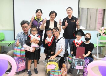 彰化縣寶貝成長家園　慢飛天使畢業了