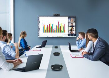 順應智慧辦公浪潮 dynabook 助企業創造 AI 智能會議環境！