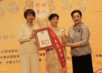 鶯歌大湖社區兩好人好事代表 賣菜阿姨和志工媽媽感動故事