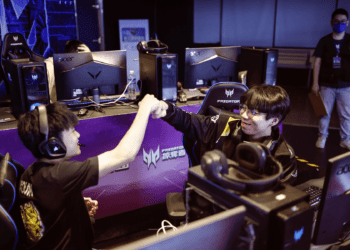 《2025電競爭霸戰》圓滿落幕 三大遊戲冠軍各有所屬 ACGE互動體驗展區開放至5/11 歡迎市民到新北電競基地暢玩