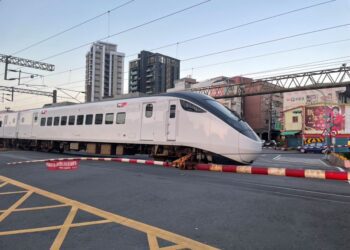 臺鐵清明連假再加開、3/21零時起訂票　合計增181列次