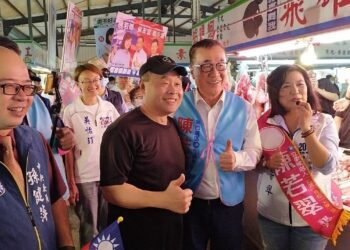 高市前副市長李四川陪同掃街 陳若翠籲揪賄選維護公平選舉