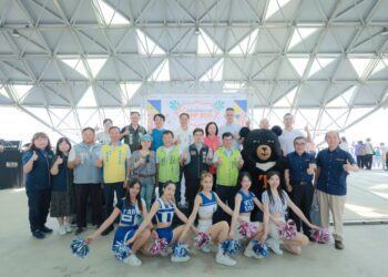 百艘帆船起航 點亮大鵬灣