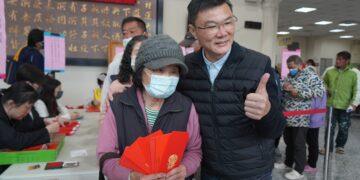 鹿港鎮寒冬送愛．溫馨關懷匯聚善緣 助低收戶度過溫馨有愛新年