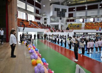 114年嘉義市運動會盛大開幕　國手楊子瑩、周政嘉領銜傳遞聖火