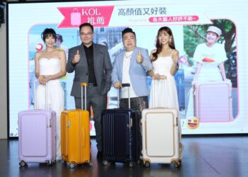 明星出國帶伴遊 有「這個」才有安全感！