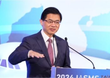 交通部長李孟諺遭爆婚外情　上任92天火速請辭獲准