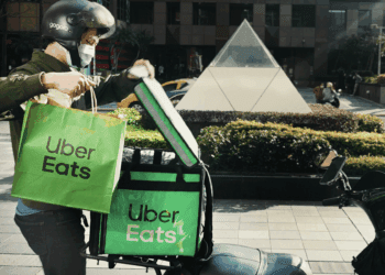 Uber Eats 首度公開外送夥伴收入 平均時薪淨賺270元