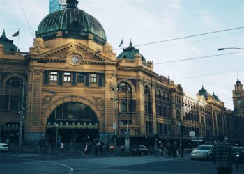 從昆士蘭高腳木屋到墨爾本維多利亞式老宅   走入澳洲特色建築！ 