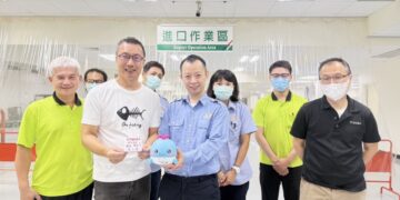 鯨魚洄游匯聚跨縣市愛心　鄭勝治號召郵政海關、劉美黛5千元助募款破48萬