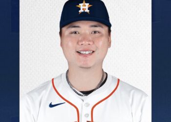 影/《MLB》鄧愷威重回大聯盟首場出賽 中繼1.2局飆4K無失分