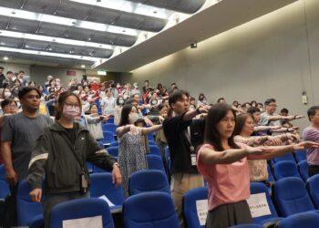 從被動照護到主動養生！新北推平甩傳愛方案 長輩化身教練帶動機構活力
